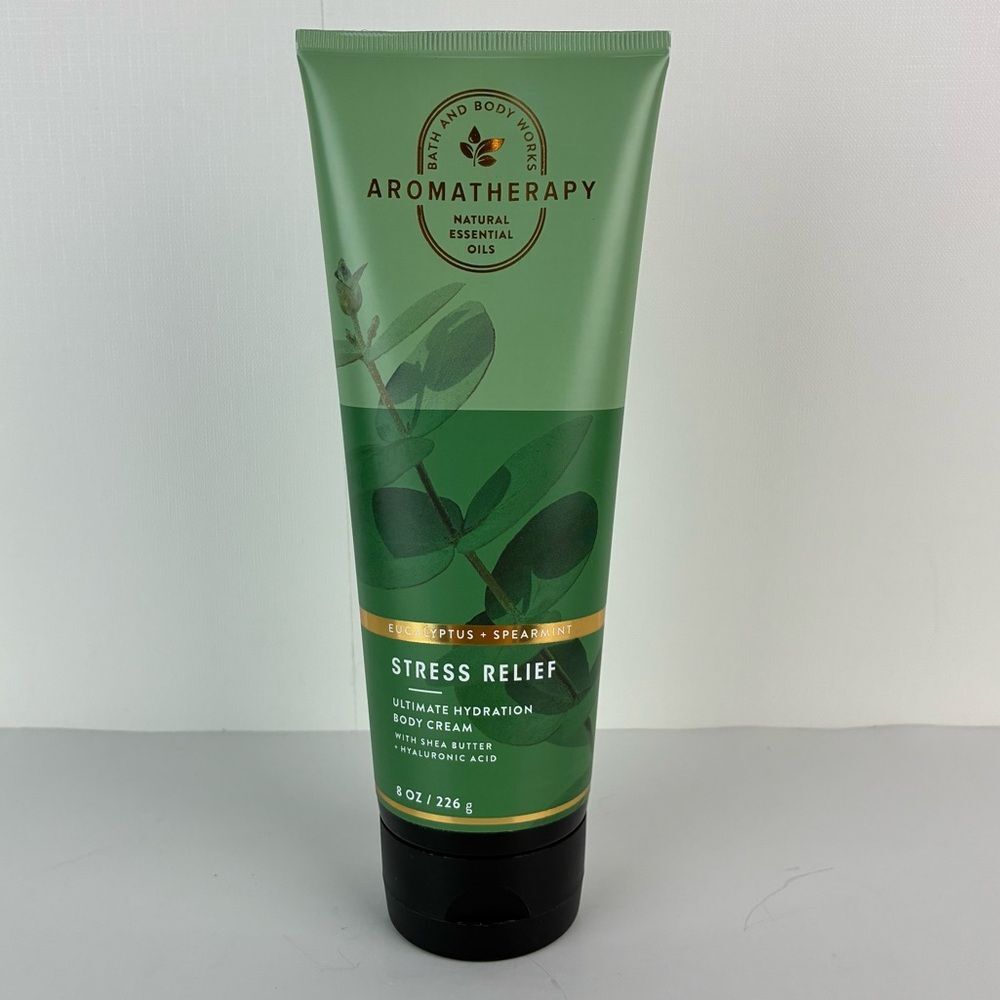 New Bath & Body Works Aromatherapy Eucalyptus Spearmint Stress relief Body Cream